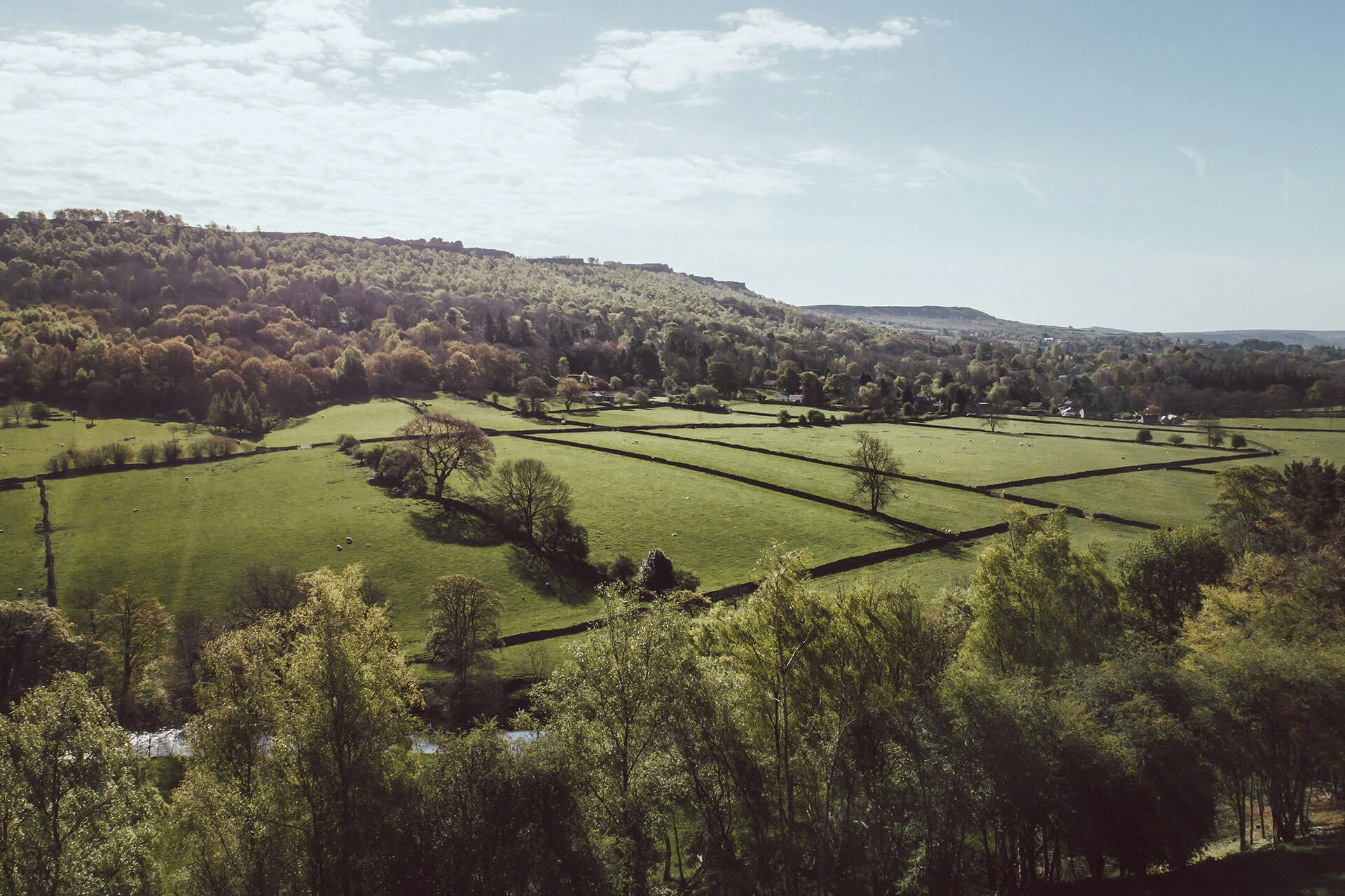 Grindleford in The Hope Valley, Derbyshire [photograph]